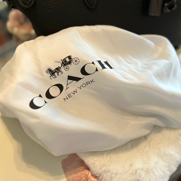 Coach Black Pebble Leather Cara Satchel NWT - Picture 5 of 16